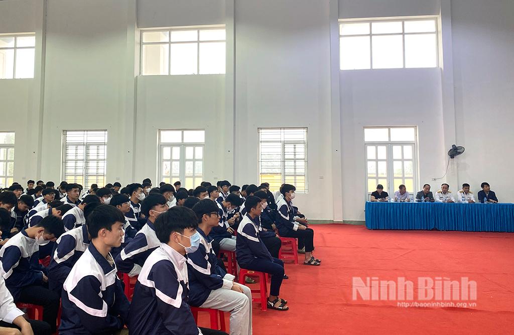 Tuyên truyền thu hút nguồn nhân lực xây dựng Quân chủng Hải quân 2023