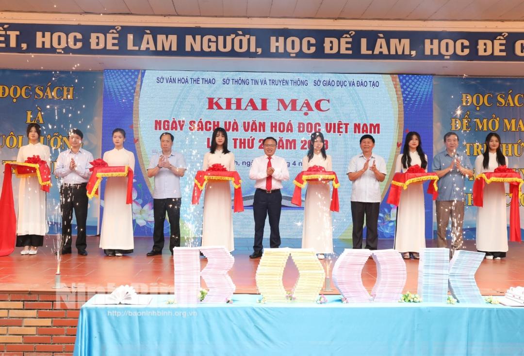Khai mạc Ngày sách và văn hóa đọc Việt Nam tỉnh Ninh Bình lần thứ 2 năm 2023