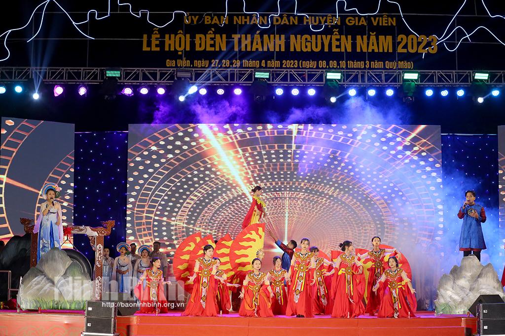 Lễ hội truyền thống đền Thánh Nguyễn năm 2023