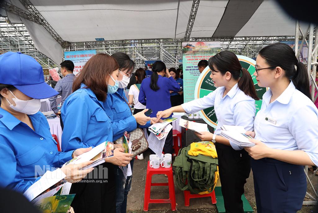 Đưa gần 8.000 chỉ tiêu việc làm đến phiên giao dịch việc làm lưu động