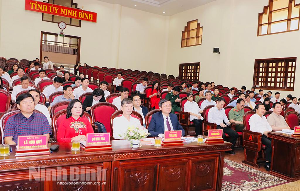 Tổng kết 15 năm thực hiện Nghị quyết số 23 của Bộ Chính trị về "Tiếp tục xây dựng và phát triển văn học, nghệ thuật trong thời kỳ mới"