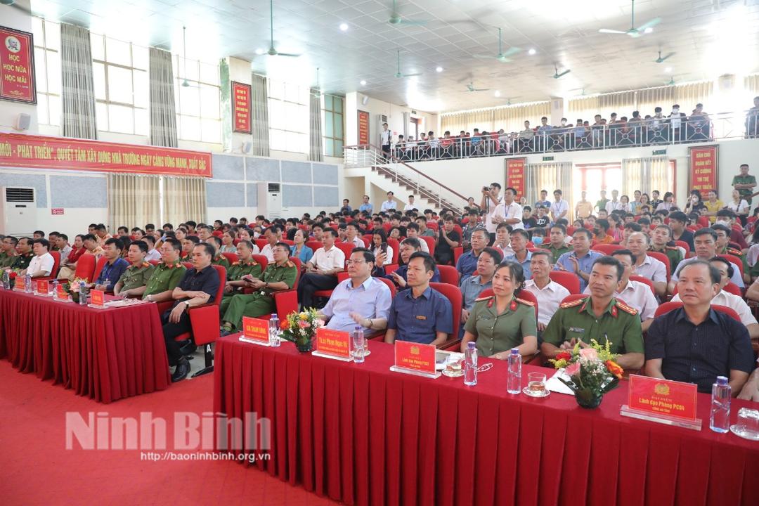 Thành phố Tam Điệp mít tinh hưởng ứng Tháng hành động phòng, chống ma túy năm 2023