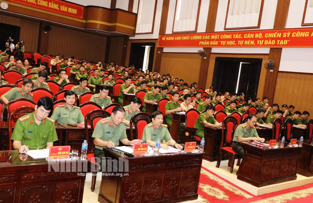 Sơ kết giữa nhiệm kỳ thực hiện Nghị quyết Đại hội Đảng bộ Công an tỉnh lần thứ XIV, nhiệm kỳ 2020-2025