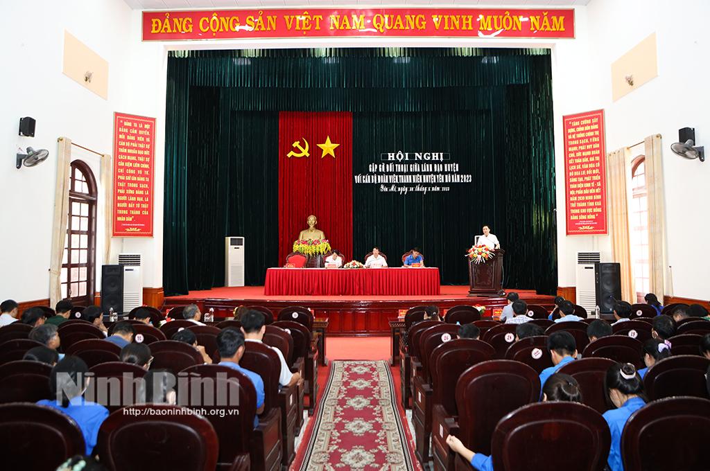 Hội nghị gặp gỡ, đối thoại giữa lãnh đạo huyện Yên Mô với cán bộ, đoàn viên, thanh niên