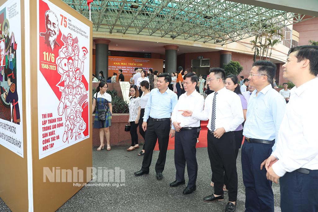 Khai mạc Triển lãm tranh cổ động toàn quốc tuyên truyền kỷ niệm 75 năm Ngày Chủ tịch Hồ Chí Minh ra Lời kêu gọi thi đua ái quốc