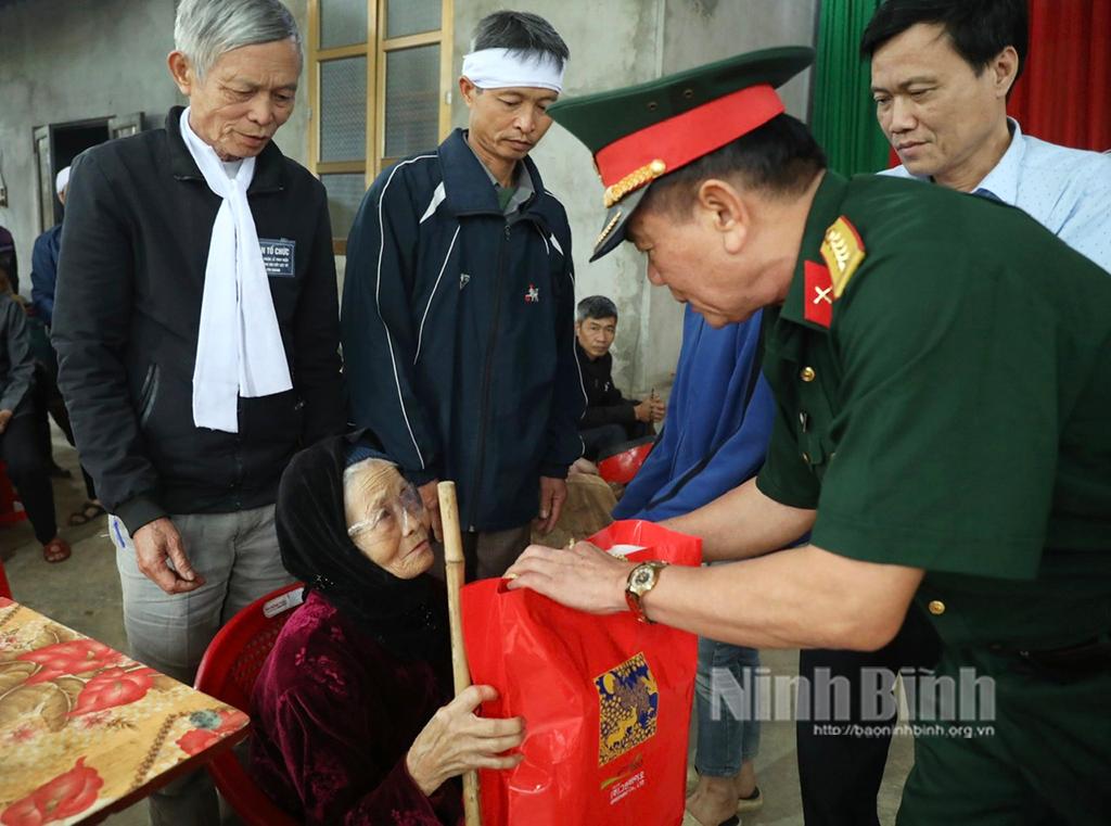 Tháng 7, nhân lên những hoạt động tri ân