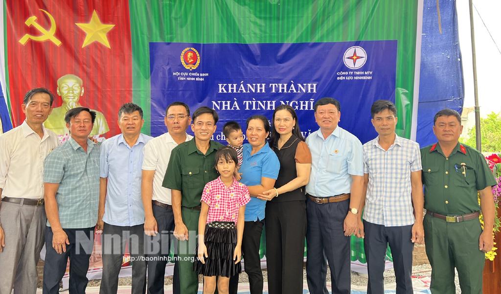 Khánh thành "Nhà nghĩa tình đồng đội" tại Kim Sơn