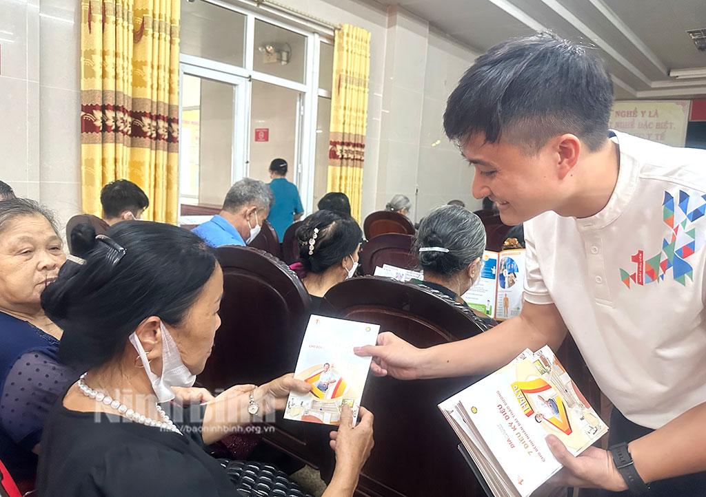 Bệnh viện Đa khoa tỉnh tổ chức sinh hoạt khoa học y khoa cho bệnh nhân Đái tháo đường