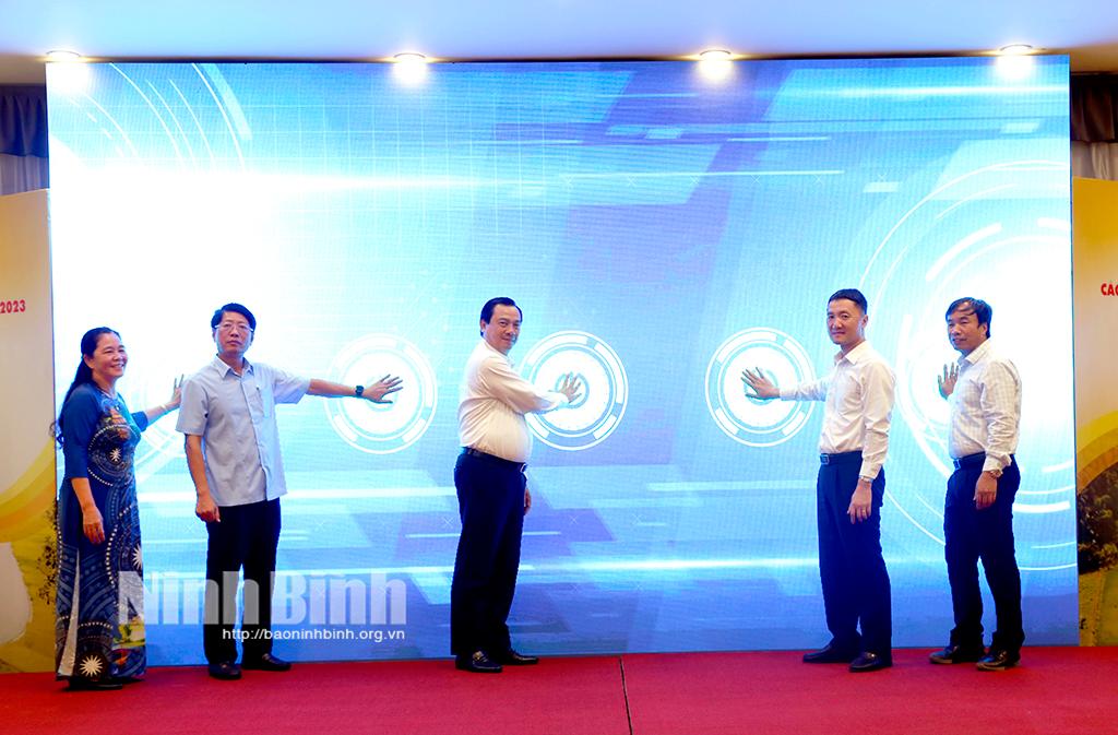 Ra mắt ứng dụng phần mềm du lịch thông minh