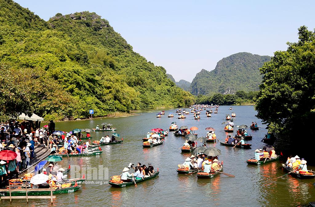 Ninh Bình, điểm đến được nhiều du khách lựa chọn trong dịp nghỉ lễ