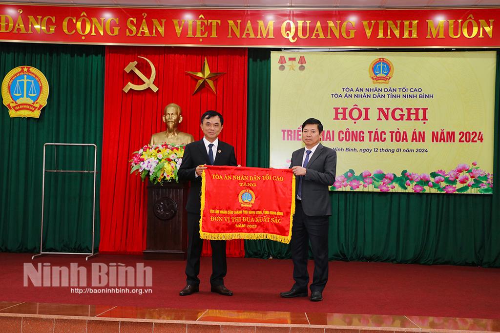 Ngành Tòa án Ninh Bình: Các chỉ tiêu công tác đều đạt và vượt yêu cầu