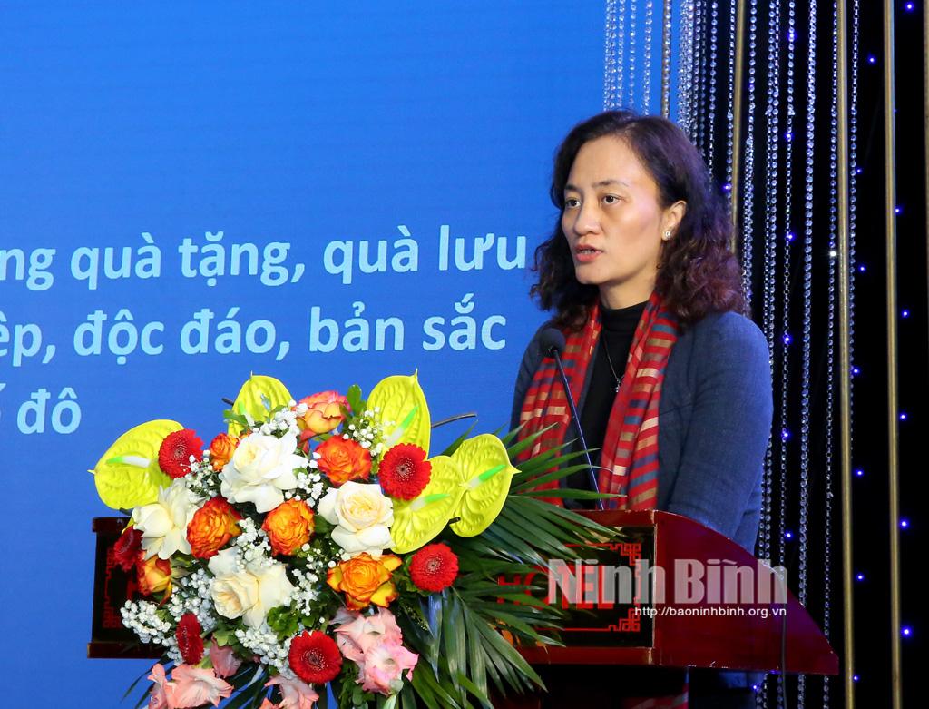 Hội thảo phiên thứ hai: "Giải pháp nghiên cứu, thiết kế mẫu sản xuất, phát triển các sản phẩm quà tặng du lịch Ninh Bình và cơ chế, chính sách thúc đẩy"