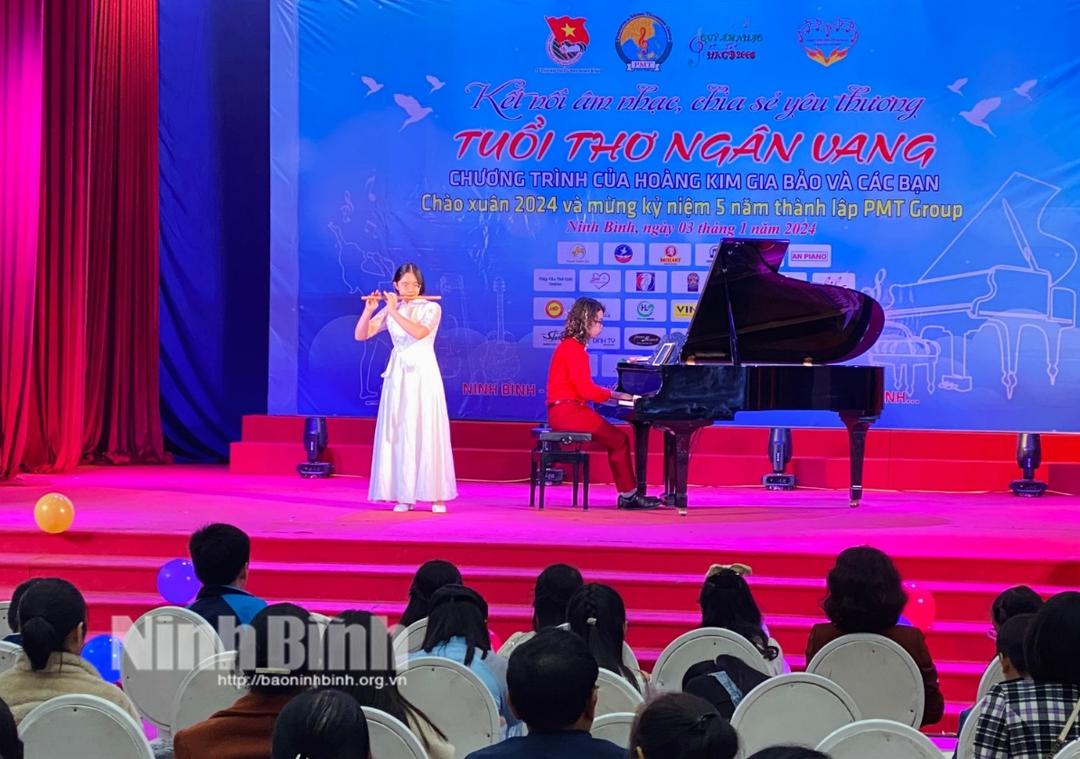 Giao lưu âm nhạc "Tuổi thơ ngân vang"