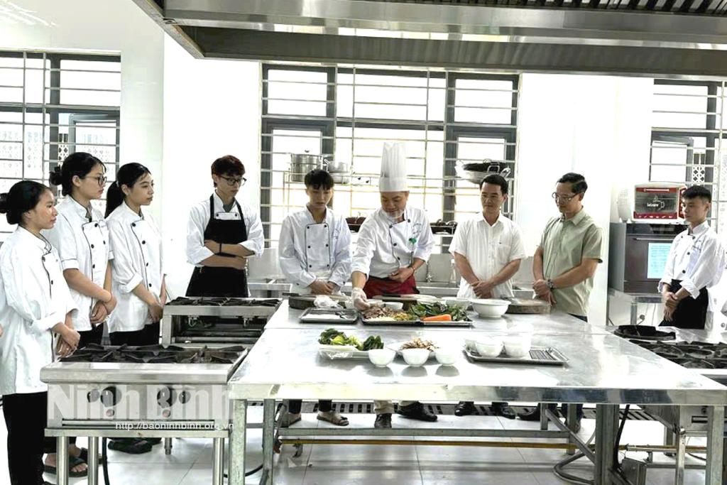 Chú trọng đào tạo nghề trọng điểm