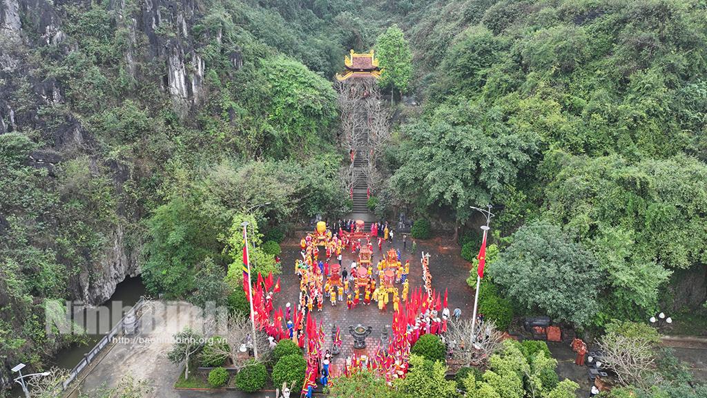 Tháng Ba, về thăm vùng đất "sinh Vương, sinh Thánh"