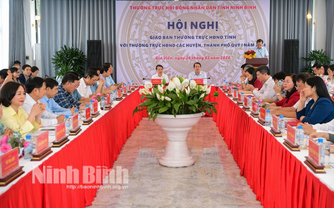 Thường trực HĐND tỉnh giao ban với Thường trực HĐND các huyện, thành phố quý I năm 2024