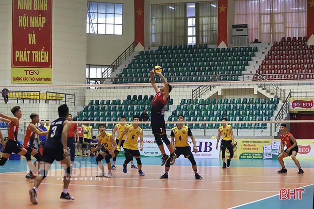 Giải Bóng chuyền Cúp Hoa Lư-Bình Điền lần thứ 18: Hấp dẫn đến phút chót