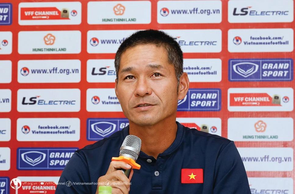 HLV Akira Ijiri nói gì sau thất bại đậm của Đội tuyển U20 Nữ Việt Nam?