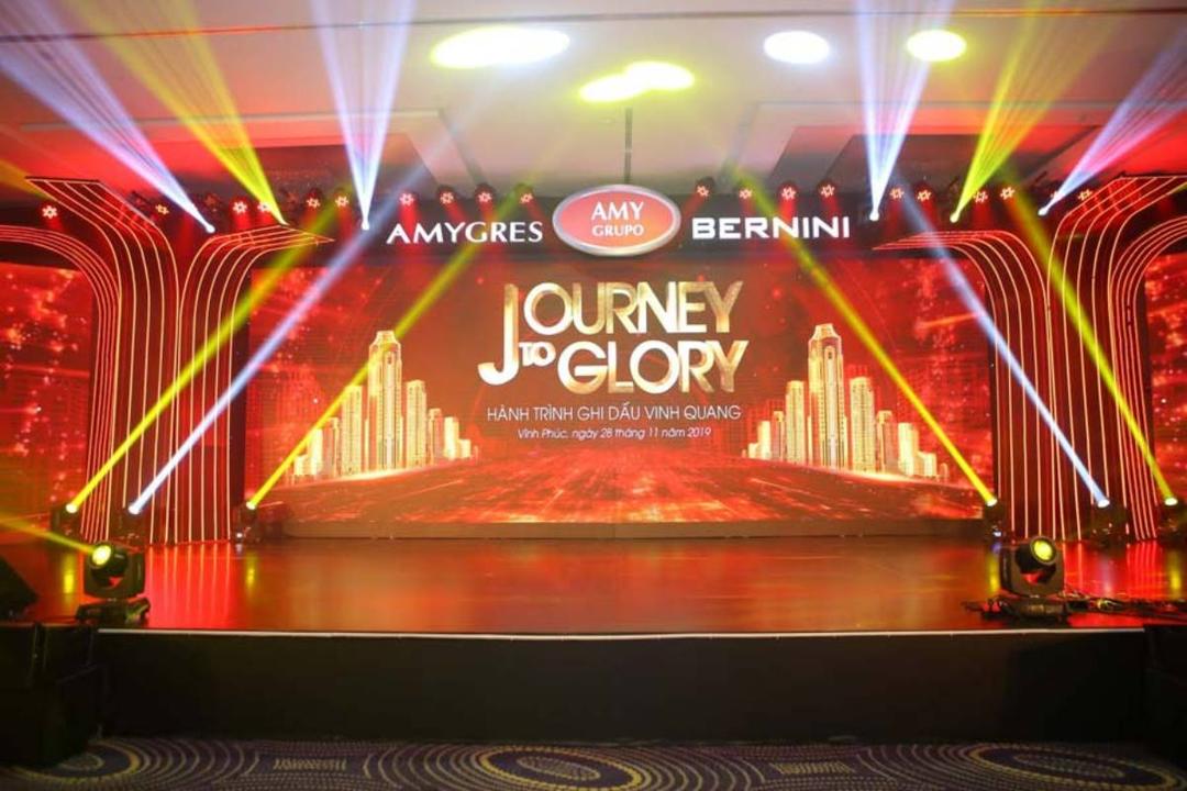 Tổ chức hội nghị khách hàng chuyên nghiệp cùng HCMC Events