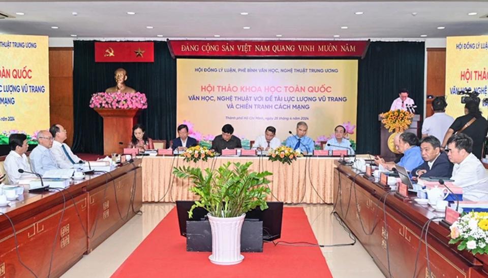 Cần có nhiều hơn những tác phẩm văn học nghệ thuật ca ngợi lịch sử hào hùng của dân tộc