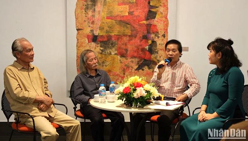 Triển lãm "Giấy Giang": Sáng tạo hội họa với chất liệu giấy thủ công truyền thống