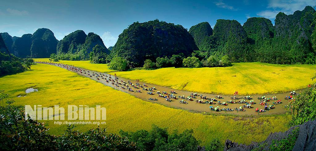 Tác giả Phạm Thị Duyên đạt huy chương đồng tại Triển lãm ảnh PhotoArt PRAGUE International Salon