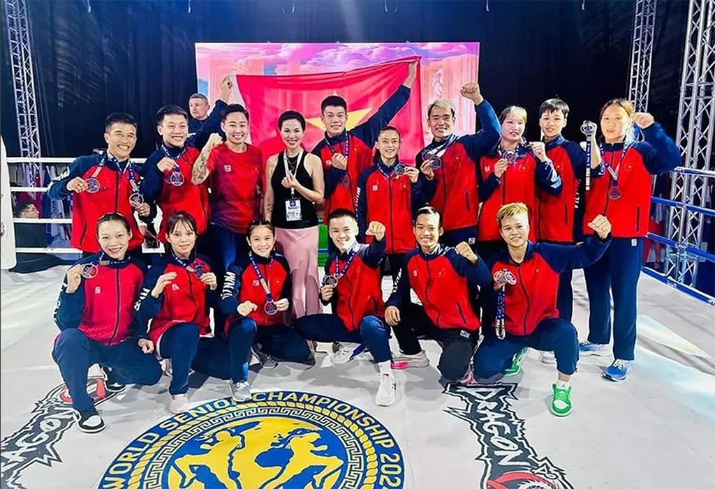 Tuyển Việt Nam giành hai huy chương Vàng tại Giải Muay Thế giới 2024