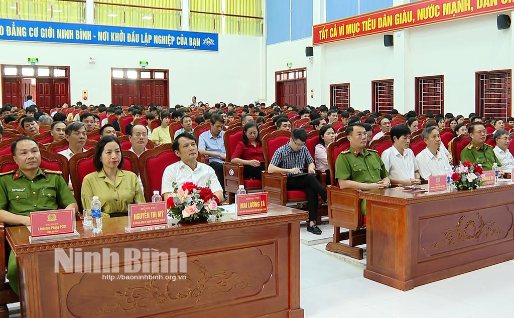 Thành phố Tam Điệp tổ chức Lễ mít tinh hưởng ứng Tháng hành động phòng, chống ma túy