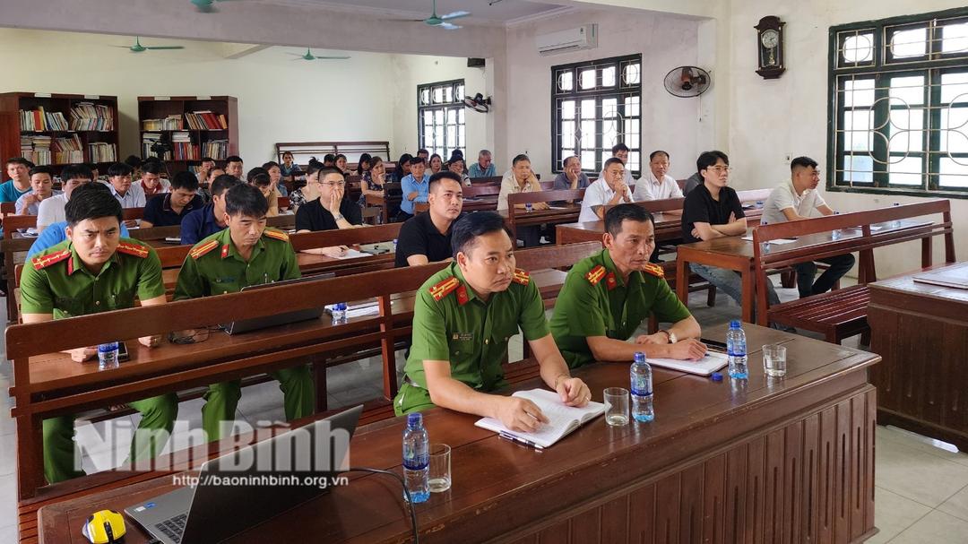 Hướng dẫn, tháo gỡ khó khăn, vướng mắc về PCCC cho các cơ sở kinh doanh dịch vụ karaoke và dịch vụ lưu trú