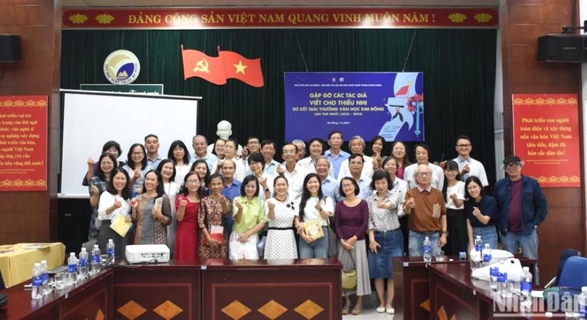 Phát động Giải thưởng văn học Kim Đồng lần thứ Nhất tại Đà Nẵng