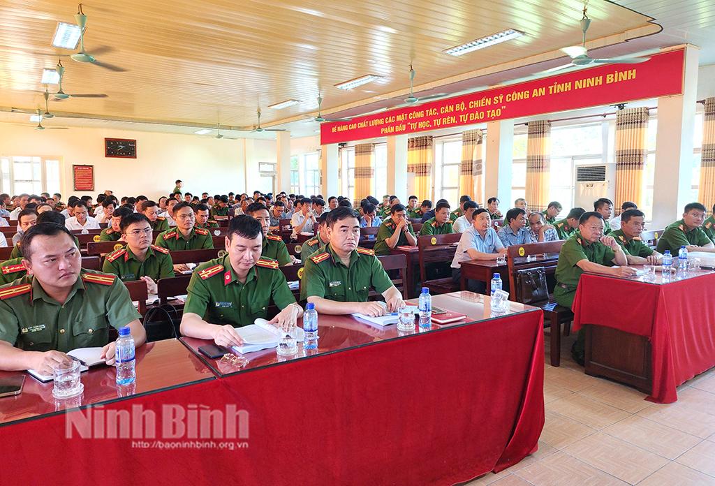 Tập huấn một số điểm mới liên quan đến công tác phòng cháy, chữa cháy và cứu nạn, cứu hộ; thi hành án hình sự tại cộng đồng