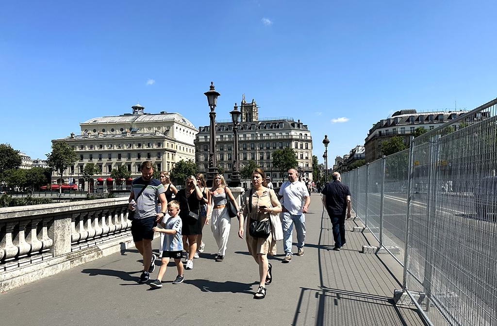 Pháp siết chặt an ninh trước thềm lễ khai mạc Olympic Paris 2024