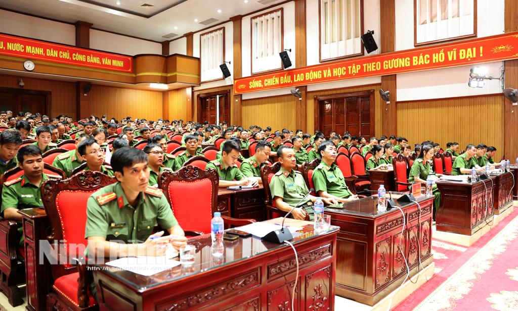 Công an tỉnh tập huấn công tác đảm bảo an ninh mạng, an toàn thông tin, bảo mật dữ liệu phục vụ triển khai Đề án 06 của Chính phủ