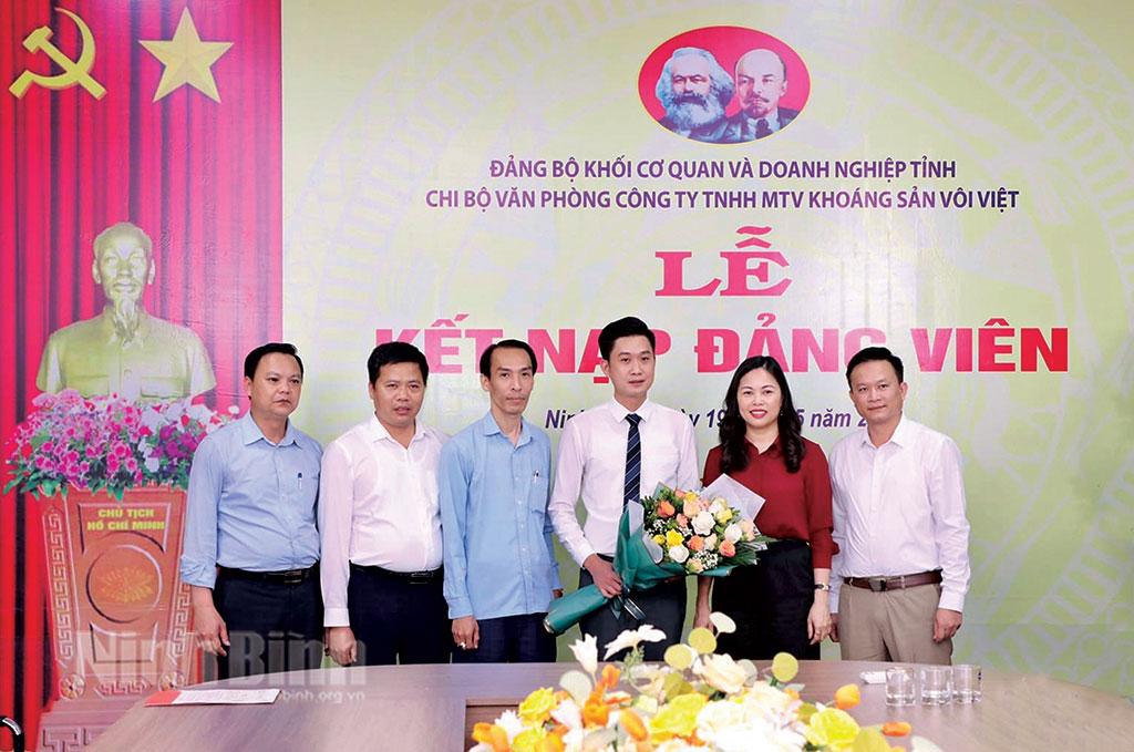 Quan tâm phát triển đảng viên trong doanh nghiệp ngoài Nhà nước