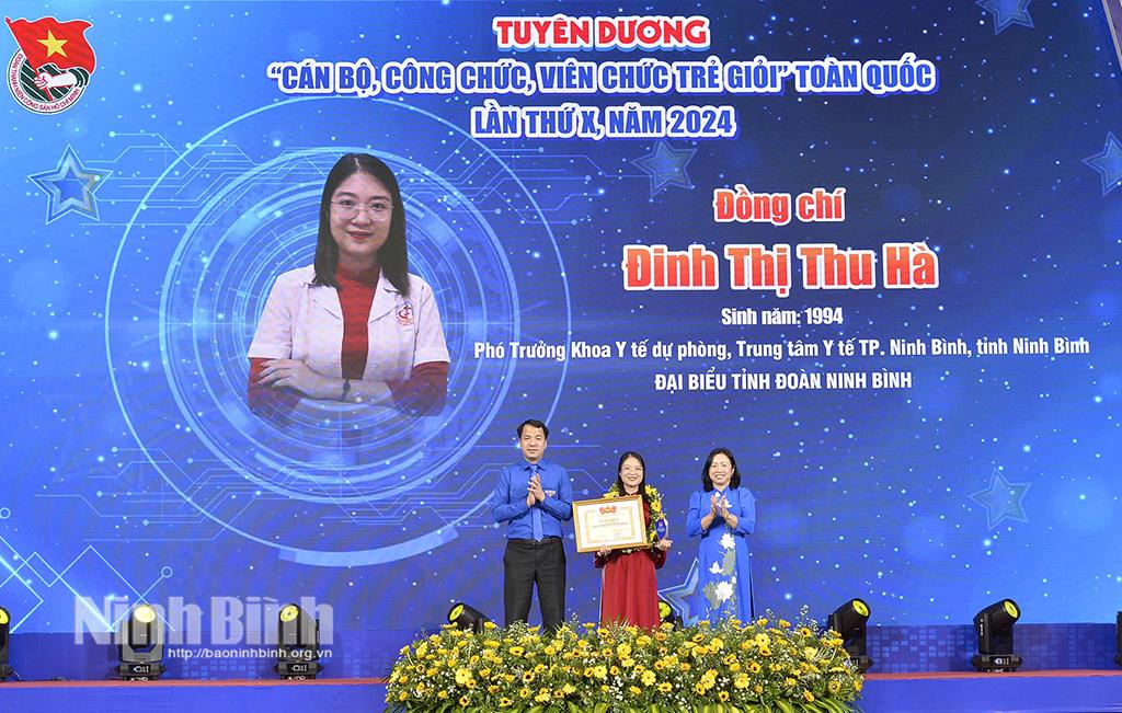 Cán bộ trẻ ngành Y tế Ninh Bình được vinh danh "Cán bộ, công chức, viên chức trẻ giỏi" toàn quốc năm 2024