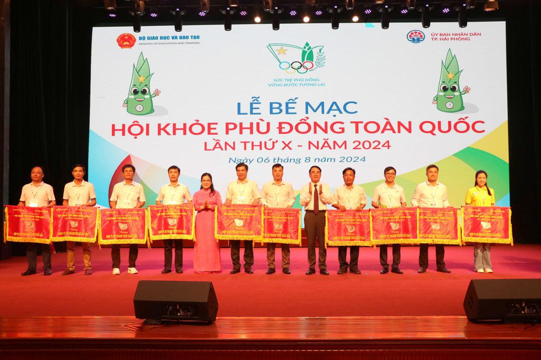 Bế mạc Hội khỏe Phù Đổng toàn quốc lần thứ X: Thành phố Hồ Chí Minh xếp thứ Nhất toàn đoàn