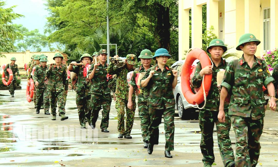 LLVT tỉnh Ninh Bình tập trung cao nhất ứng phó lũ lớn, bảo đảm an toàn đê điều