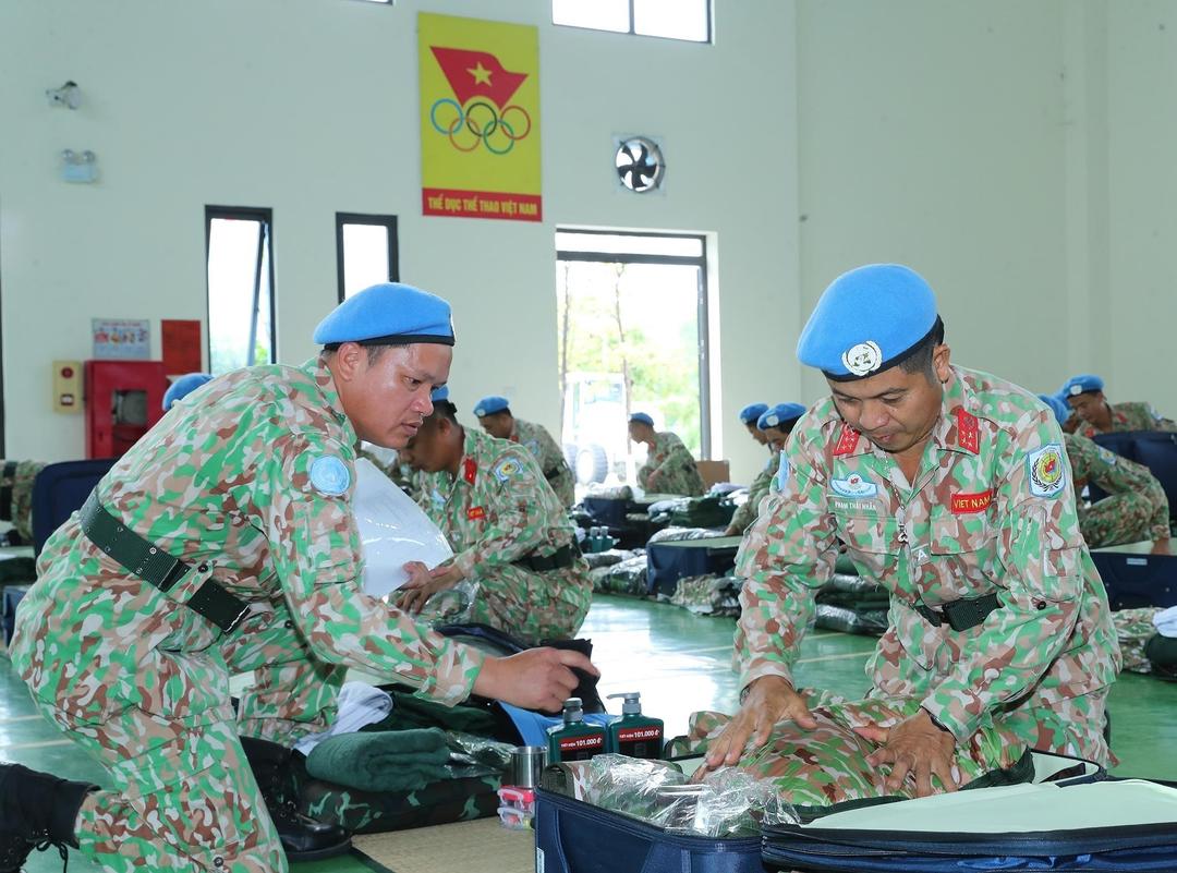 Tích cực chuẩn bị cho Lễ xuất quân Bệnh viện dã chiến cấp 2 số 6 và Đội Công binh số 3 tham gia gìn giữ hòa bình