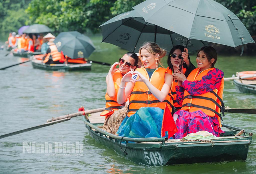 Trong tháng 9, Ninh Bình đón gần 415 nghìn lượt khách du lịch